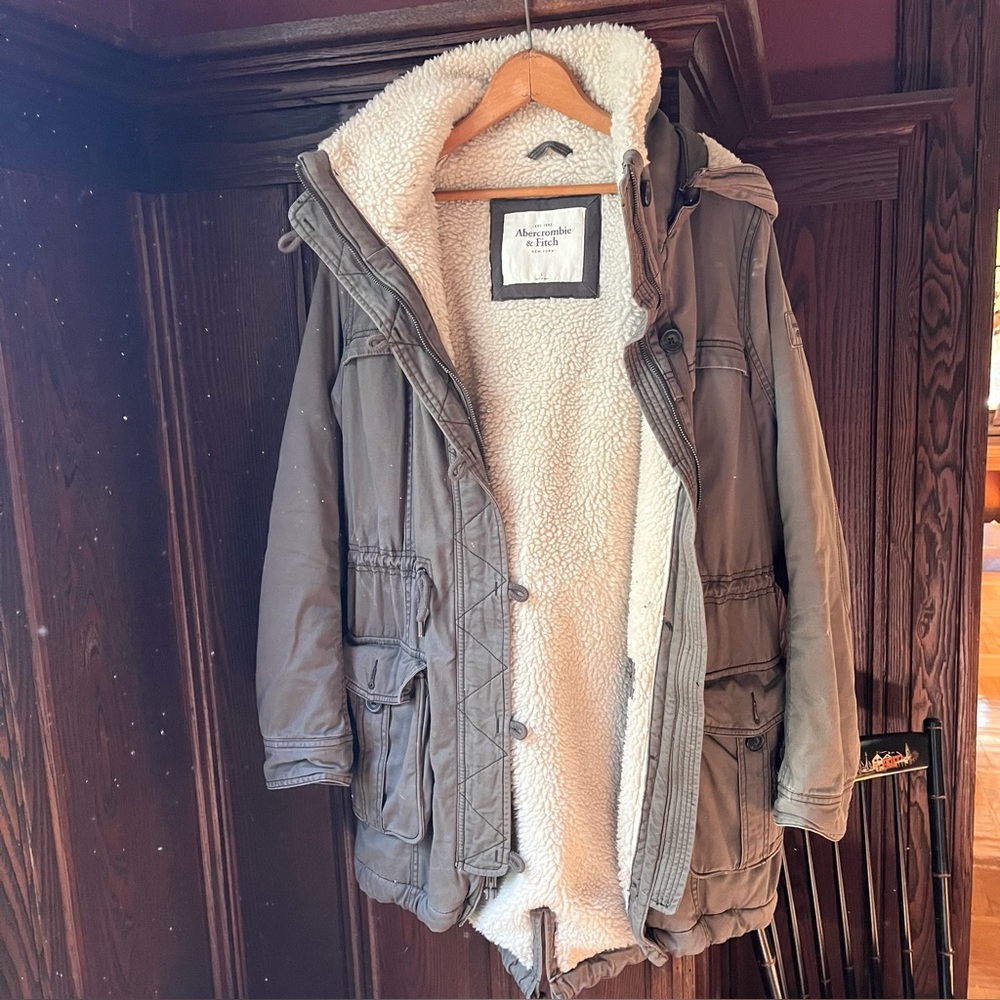 Abercrombie & Fitch dark gray Sherpa cotton hooded jacket